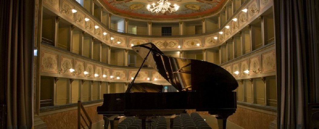 Teatro "L. Mercantini"